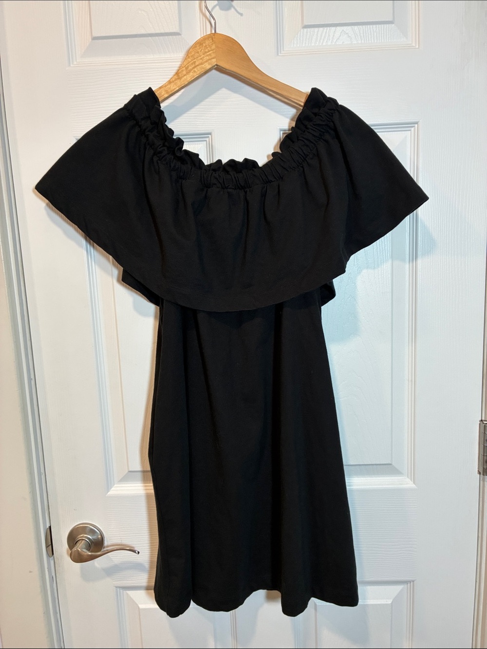 H&M Black Off-Shoulder Ruffle Dress
